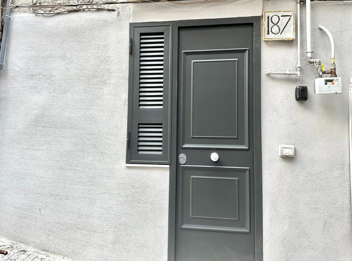 Isabel Suite Napoli Exterior foto